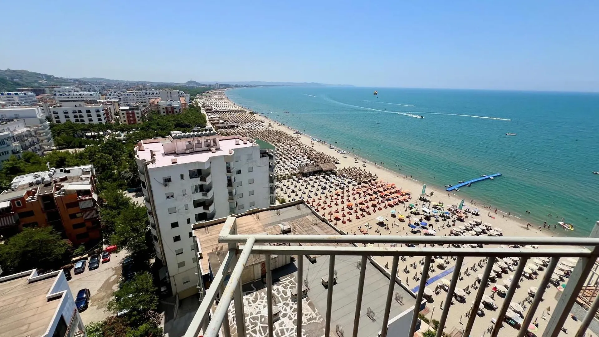 Appartment On The Beach With Sea View Durres Apartment