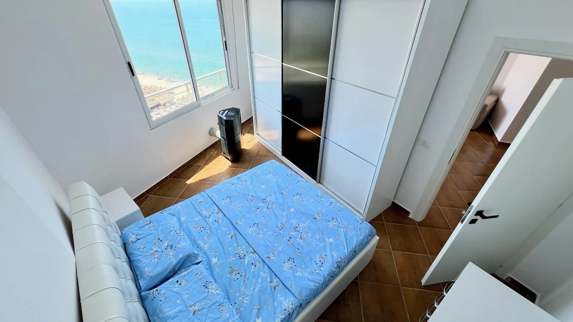 Appartment On The Beach With Sea View Durres Apartment