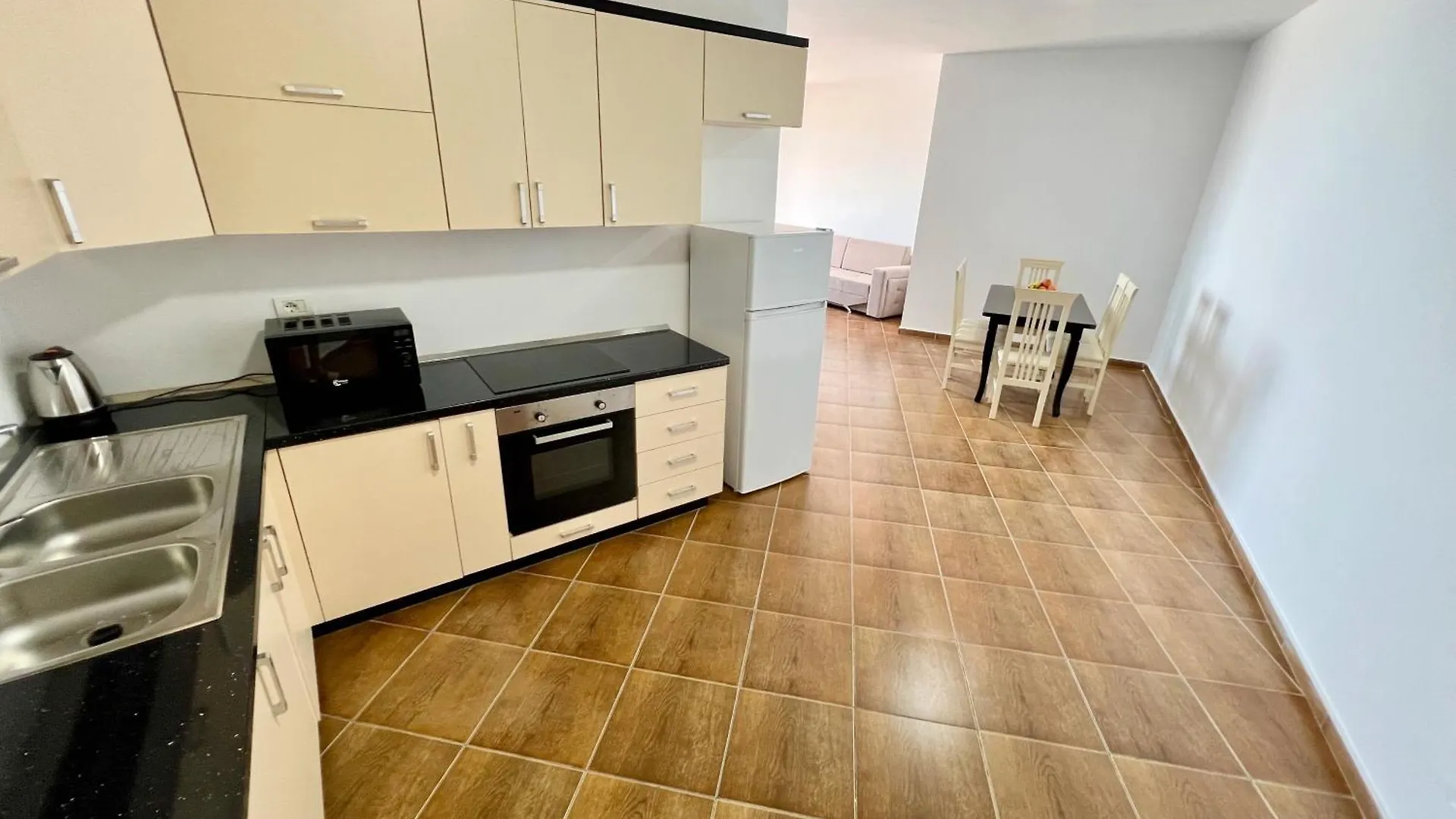 아파트 Appartment On The Beach With Sea View Durrës