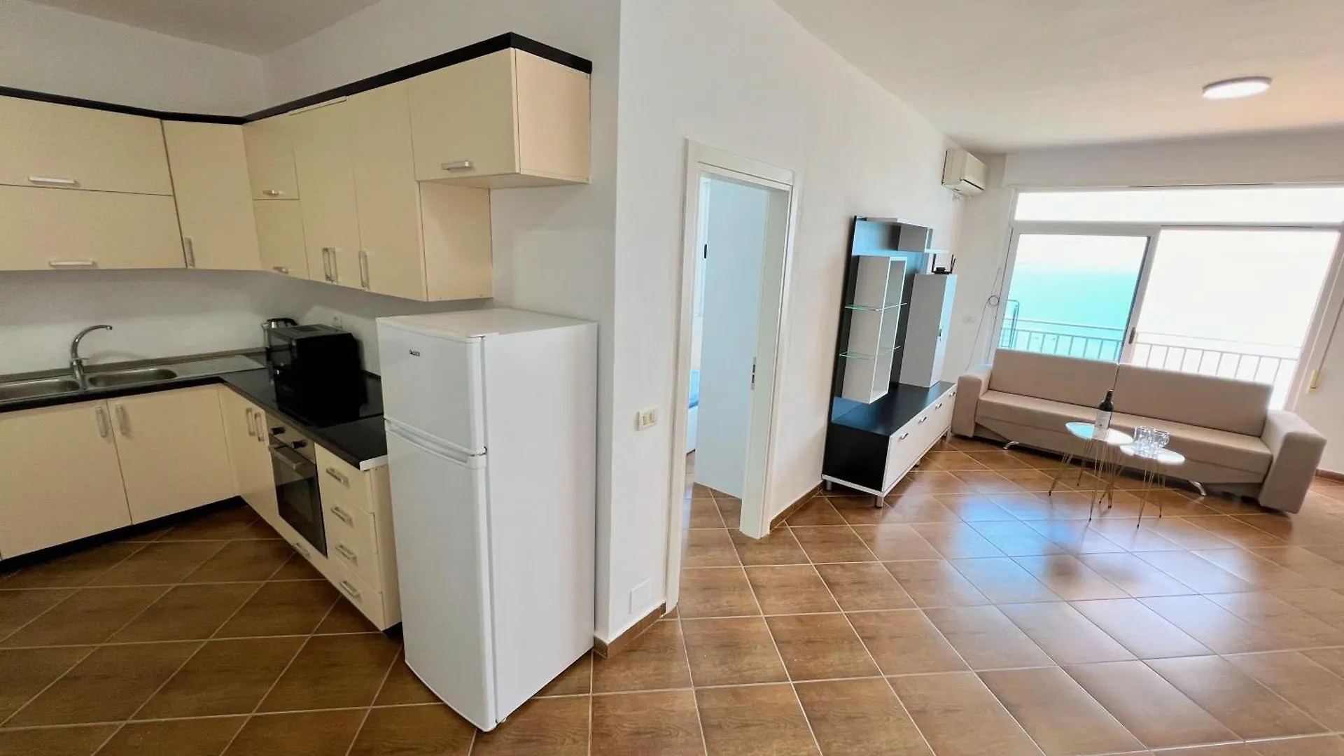 Appartment On The Beach With Sea View Durres