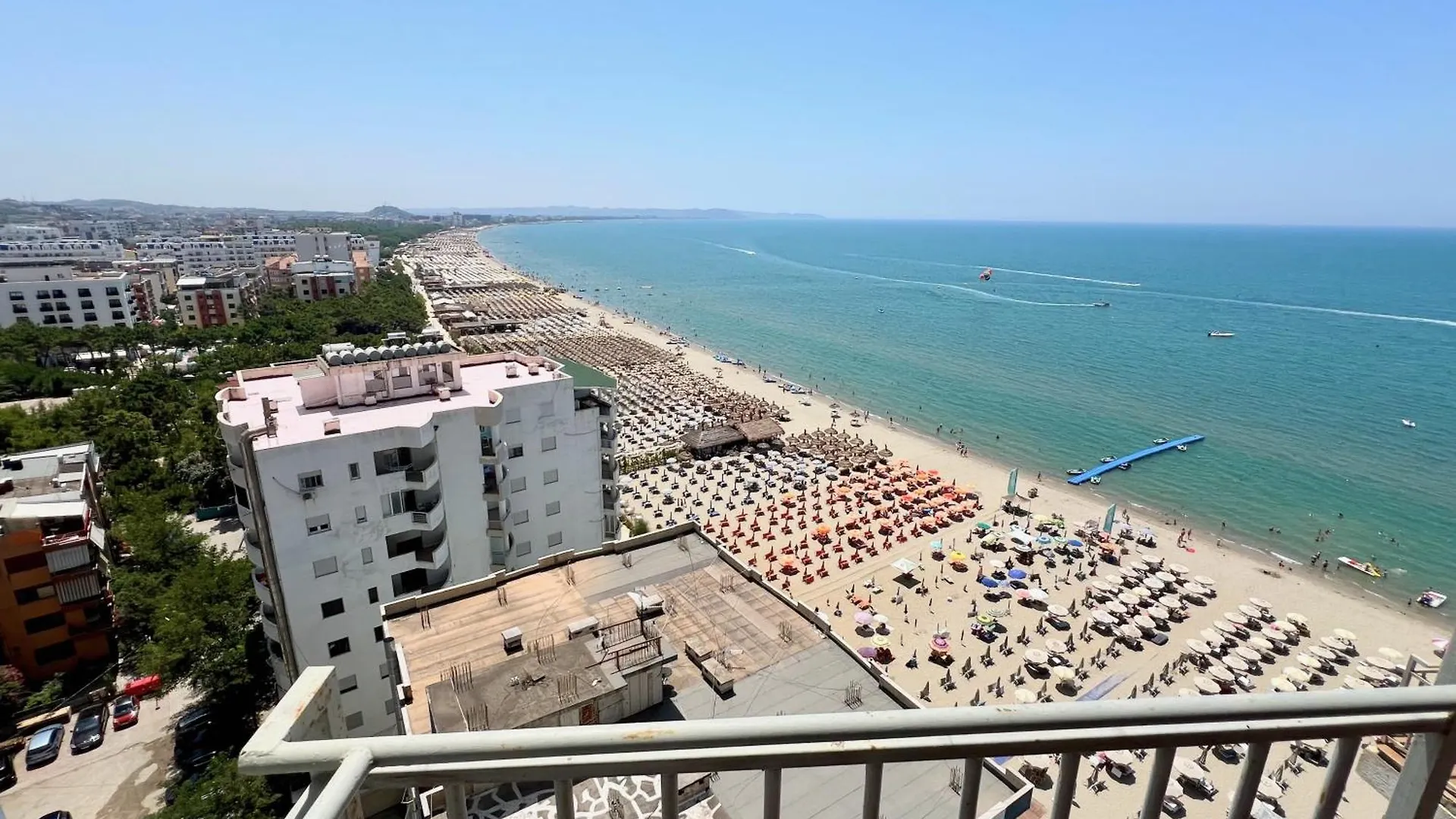 Apartment Appartment On The Beach With Sea View Durres
