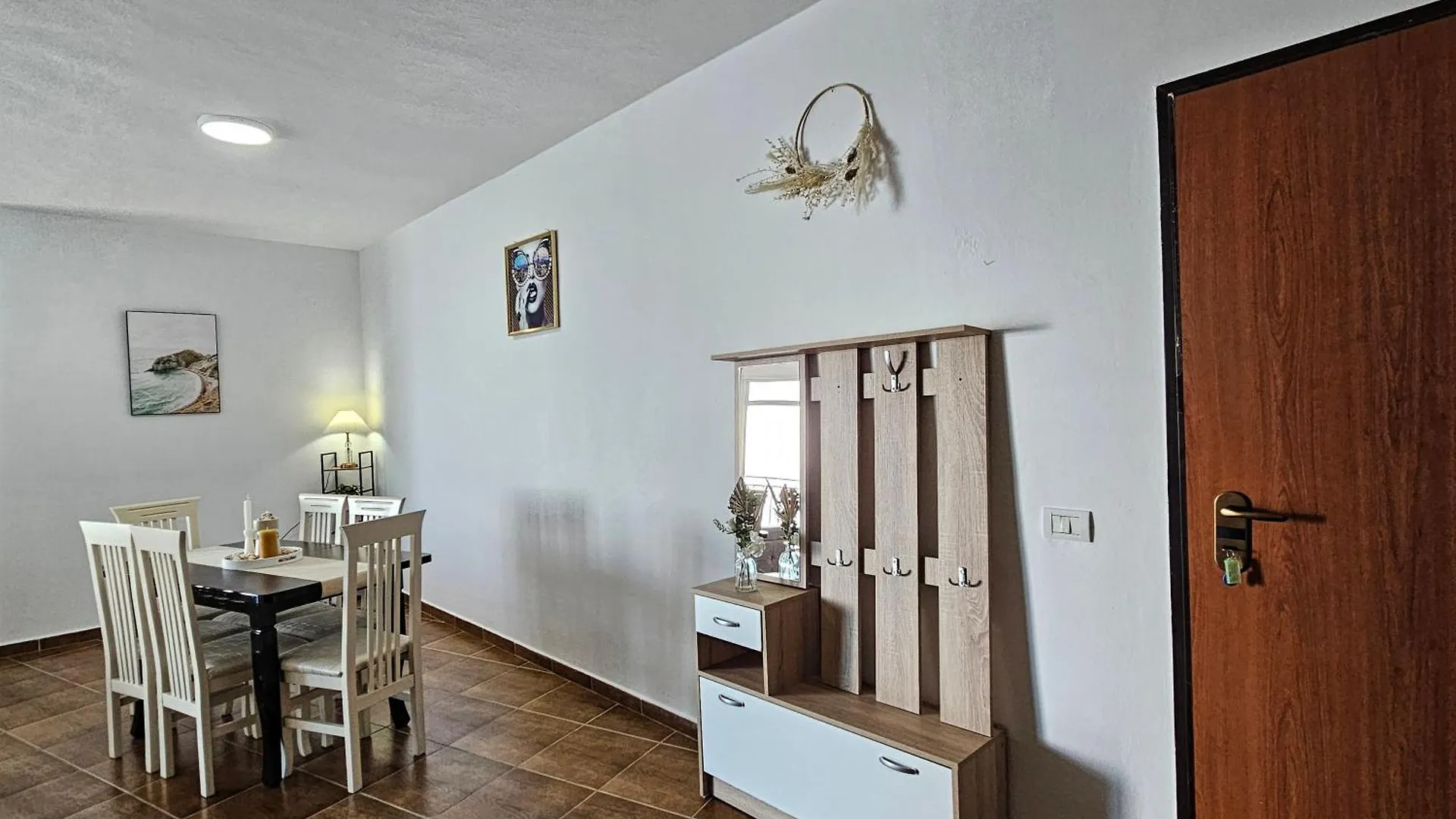 Appartment On The Beach With Sea View Durres Apartment